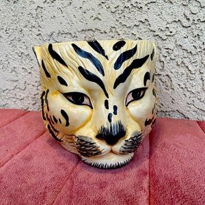 Mid Century 60’s Vintage Ceramic Lion Head Floor Planter/ Vase / Made in Italy
